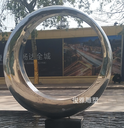 江蘇無錫市售樓處不銹鋼雕塑