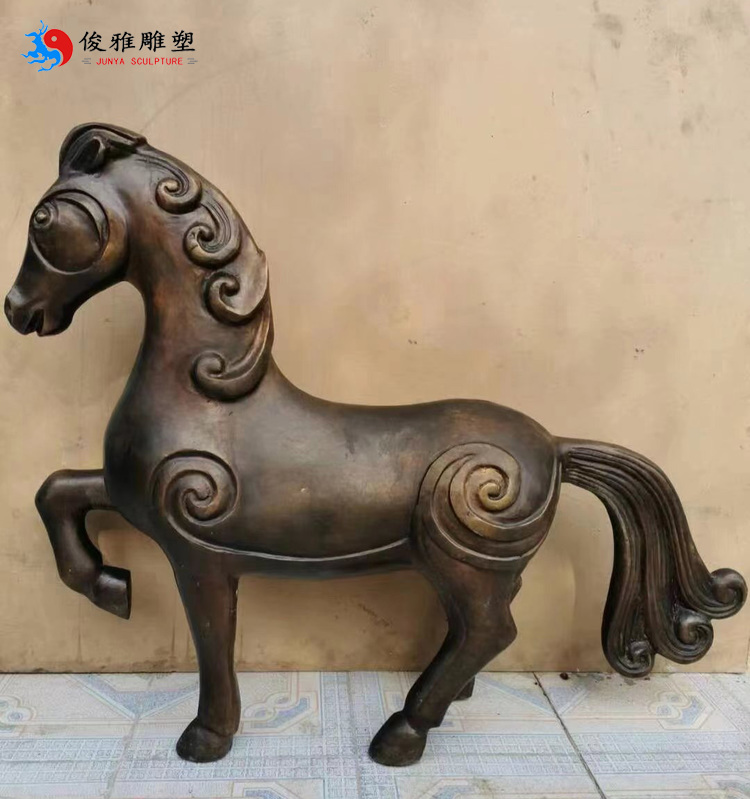 動(dòng)物鑄銅雕像